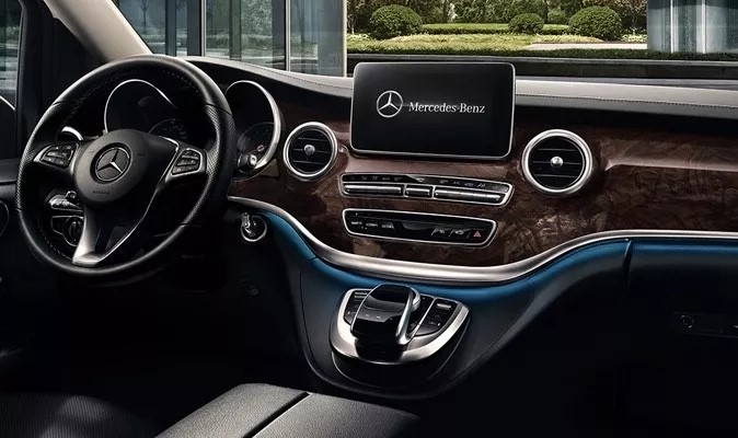 解鎖無限維度，盡享人生每一面 | 梅賽德斯-奔馳V級豪華多功能車_騰凱融資租賃