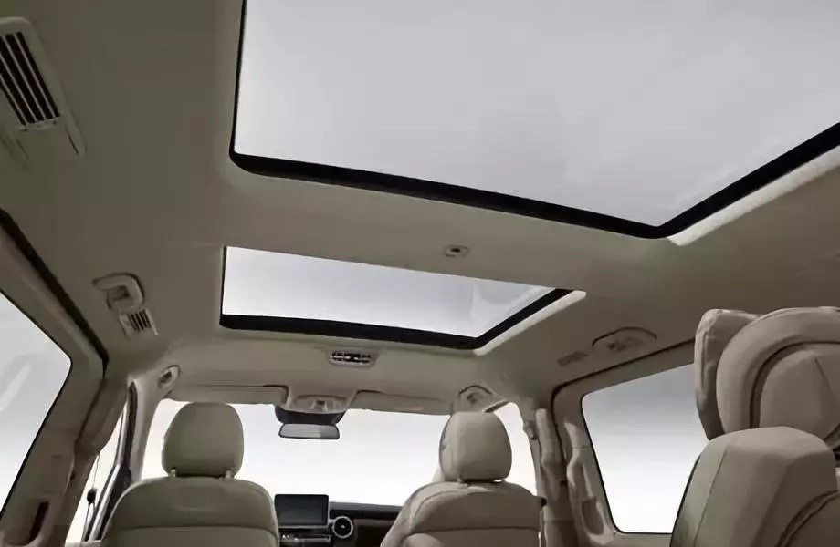 解鎖無限維度，盡享人生每一面 | 梅賽德斯-奔馳V級豪華多功能車_騰凱融資租賃