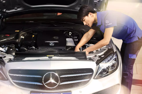 熱烈祝賀四川華星錦業榮獲2017梅賽德斯-奔馳服務技能大師中國大賽西區第一名_騰凱融資租賃