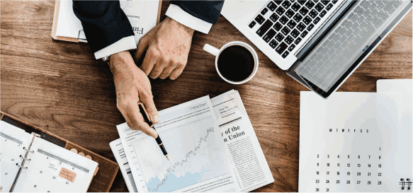 2018年傳統金融淘汰加劇，8090成汽車融資租賃消費主力